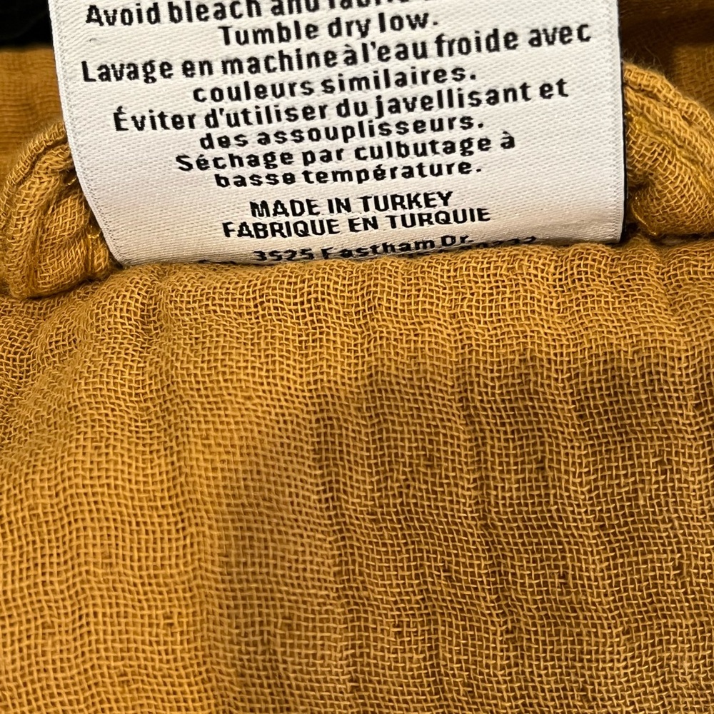 Parachute Golden Textured Robe - Picture 9 of 9